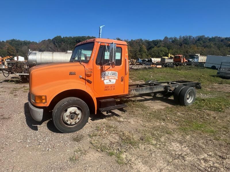 S226	199 IH 4700	158KMiles/Hours,	E brake won't hold