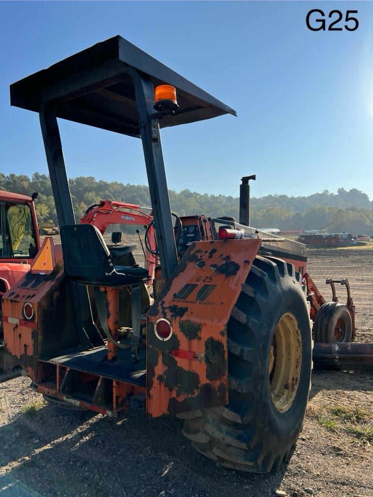 G25
1996 ATHEY MM600 GRADER