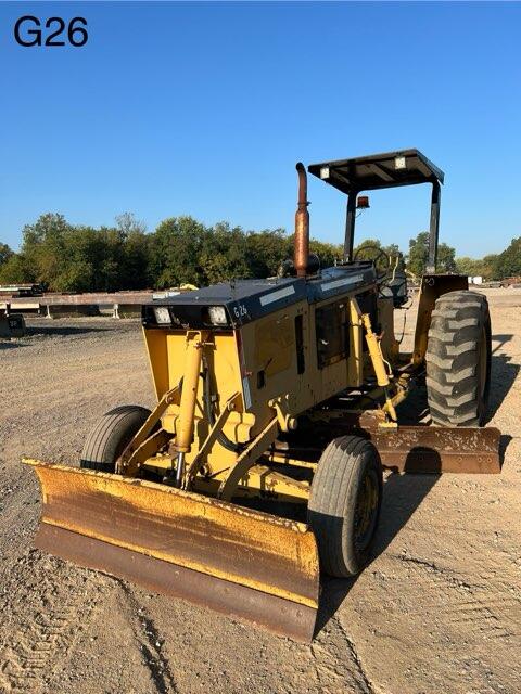 G26
1996 ATHEY MM600 GRADER