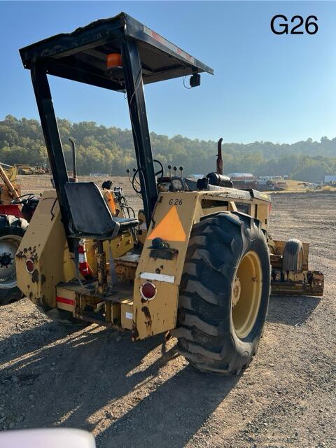 G26
1996 ATHEY MM600 GRADER