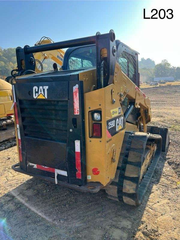 L203
2017 CAT 259D TRACK LOADER