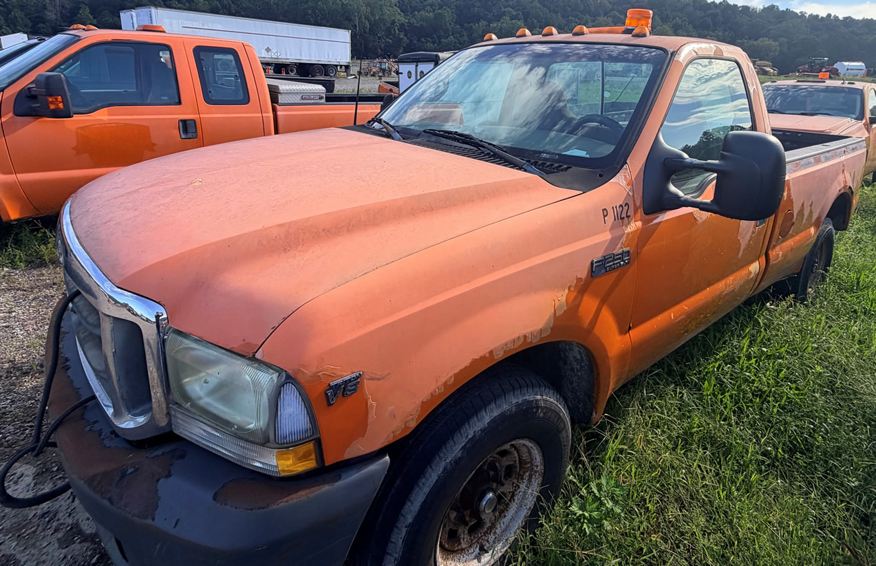 P1122 02 Ford F250 reg cab, 2wd